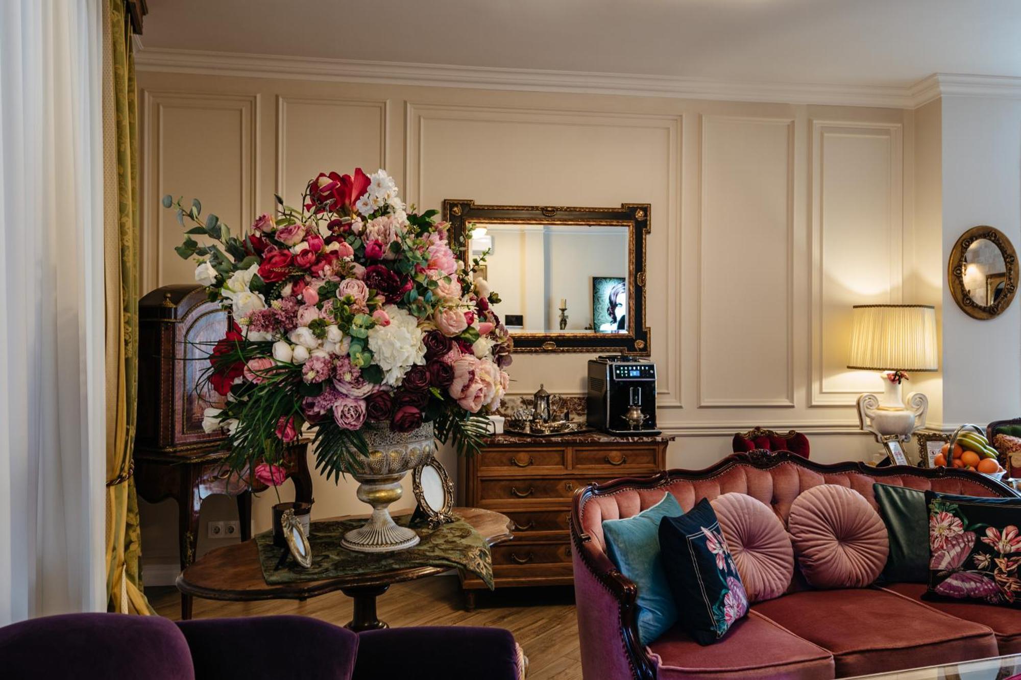 Ateneea Luxury Rooms 克卢日-纳波卡 外观 照片
