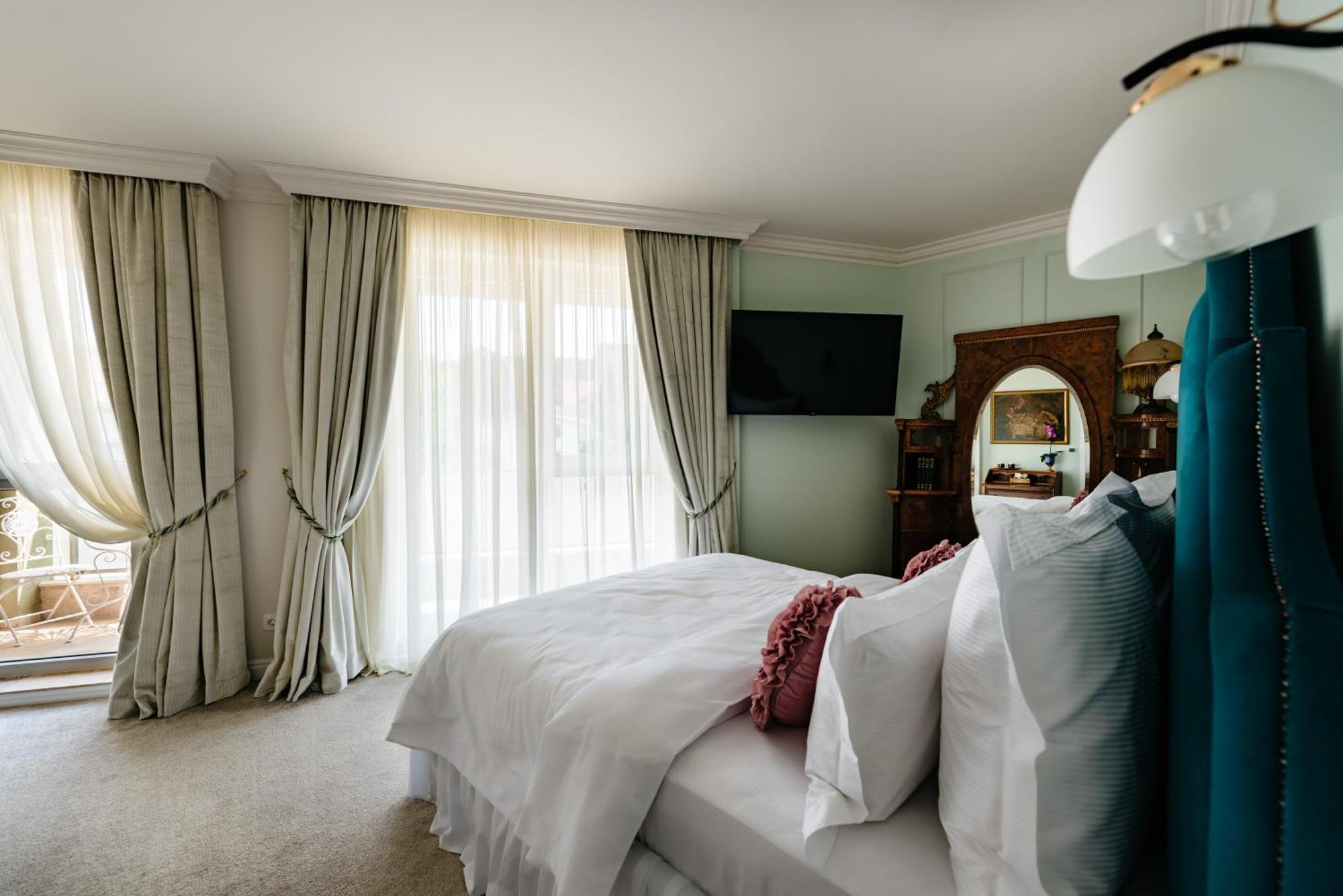 Ateneea Luxury Rooms 克卢日-纳波卡 外观 照片